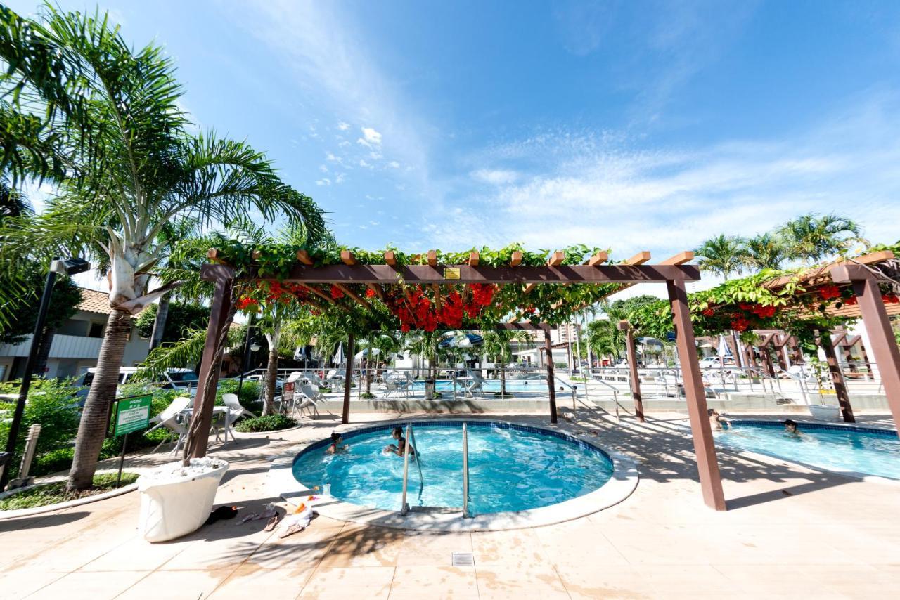 Condominio Diroma Resorts Internacional Flats Калдас-Новас Экстерьер фото
